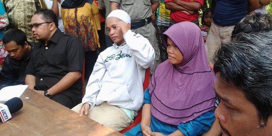 Arsyad, tukang sate penghina Jokowi bebas