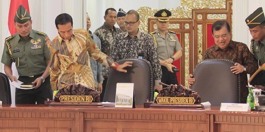 Ini cara Jokowi beri sinyal kenaikan harga BBM?