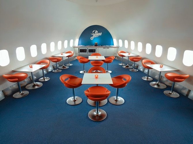 jumbo hostel