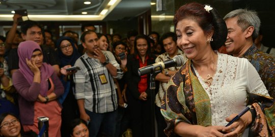 Menteri Susi sindir kinerja DPR: Untuk rakyat kok izinnya lama