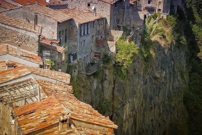 castellfollit de la roca