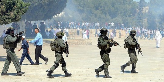 Warga Yahudi serang kompleks masjid Al Aqsa