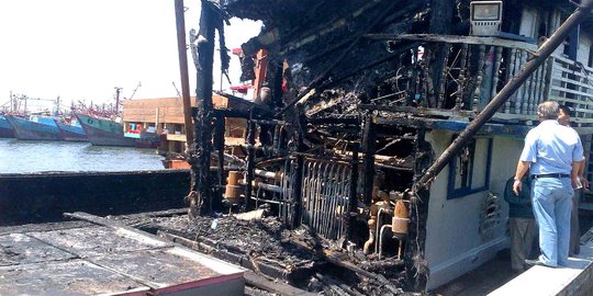 Kapal boat terbakar di Klungkung, 16 penumpang luka serius