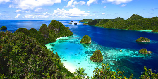 Menikmati pesona kekayaan bawah laut paling lengkap di muka bumi