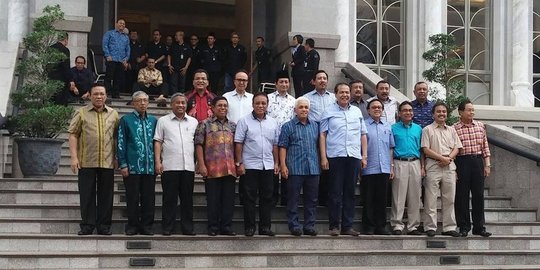 Mantan menteri SBY reuni bikin foto 'bukan kabinet tandingan'