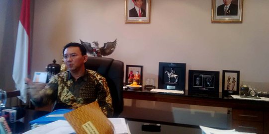 Besok, Ahok surati Kemendagri & Kemenkum HAM soal pembubaran FPI