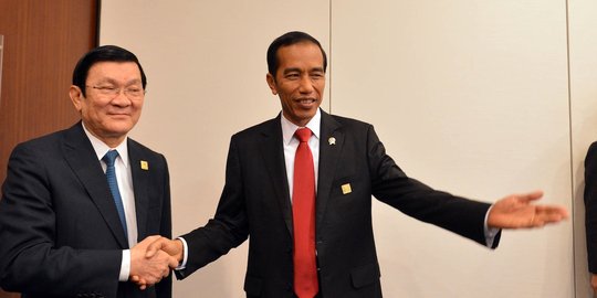 Di APEC, Jokowi bahas infrastruktur dengan empat kepala negara