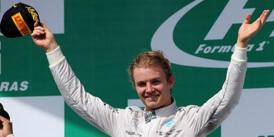 5 Aksi seru Formula 1 Brasil 2014, Rosberg pecundangi Hamilton