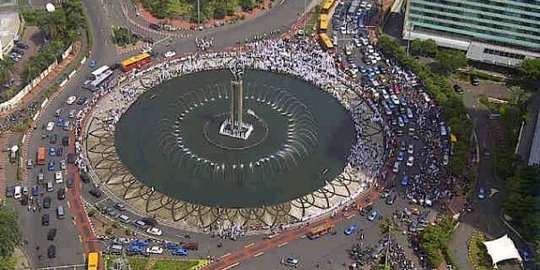 Jika di HI sukses, motor juga dilarang melintas di Jl Sudirman