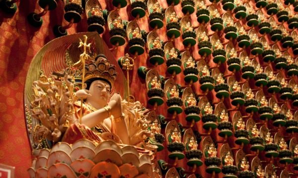 kuil yang simpan gigi buddha di singapura