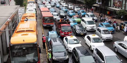 Polisi sebut motor dilarang lewat Thamrin agar tak macet