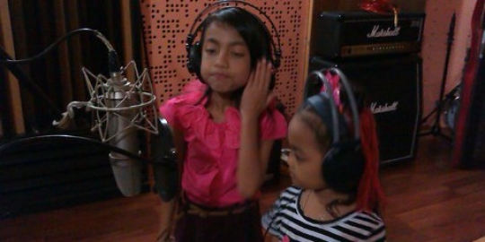 Si mancung, gadis cilik penyelamat musik anak-anak