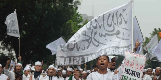 tak bisa bubarkan fpi rev2