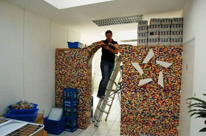dinding pembatas dari lego