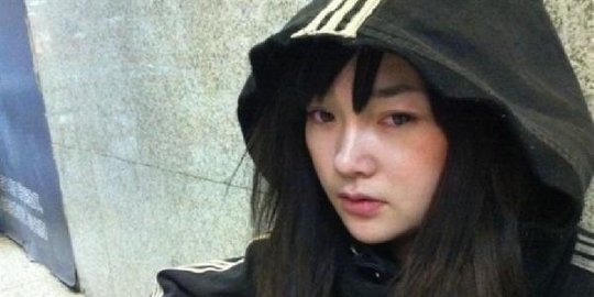 menyebutnya pengemis paling cantik sejagat rev3