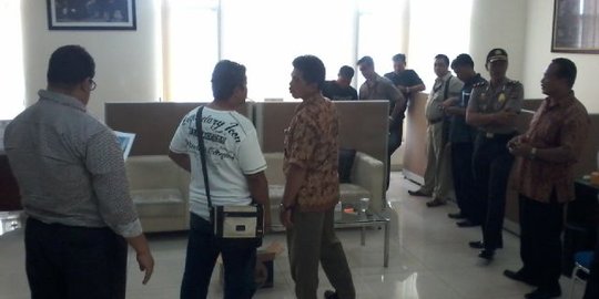 Kiriman paket dari China buat Kantor Bea Cukai Bali diduga bom