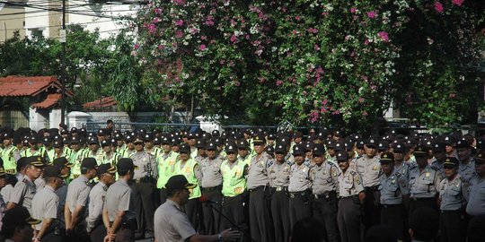 Polda Metro terjunkan 10 ribu personel jaga pelantikan Ahok