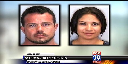 berhubungan seks di pantai ramai rev2