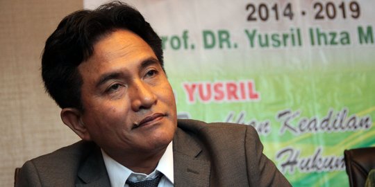 Yusril: Masihkah sopir angkot salam dua jari ke Jokowi