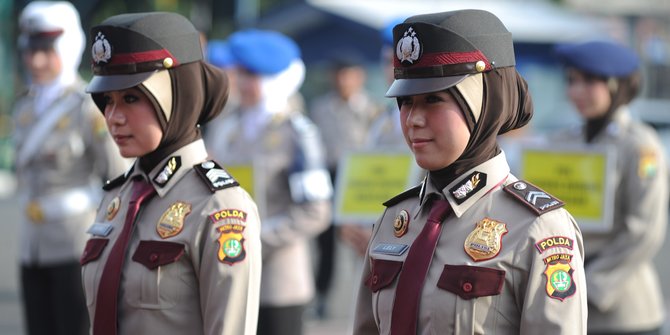 Kapolri Polwan  bukan tes  keperawanan tapi tes  kesehatan  