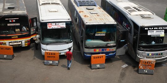 Bus mogok, ratusan penumpang terlantar di Terminal Giwangan