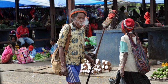 Ratusan angkot di Papua mogok massal, penumpang terlantar | merdeka.com