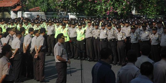 Polisi Semarang siaga satu tekan aksi anarkis pendemo BBM