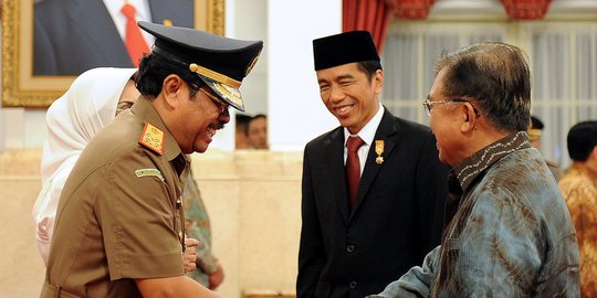 Tunjuk politisi jadi Jaksa Agung, Jokowi disebut tak paham hukum