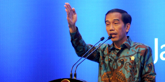 Berbatik biru, Jokowi bikin beda di acara Bankers Dinner BI