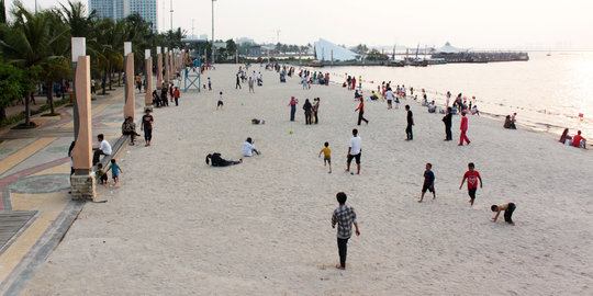 Sepi pembeli, pedagang di Ancol banyak angkat kaki