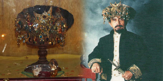memiliki rambut yang bisa tumbuh rev3