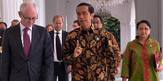 Jokowi: BBM naik puluhan kali, apa dulu pernah interpelasi?