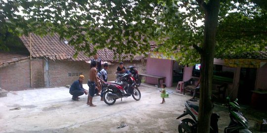 bupati cari pelaris di gunung kemukus rev2