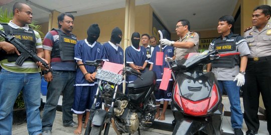 3 Bulan buron, 5 perampas motor wartawan di Surabaya ditangkap