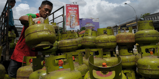 Usai naikkan harga BBM, pemerintah akan evaluasi subsidi LPG