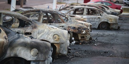 Kemurkaan warga AS usai mendengar pembunuh remaja 18 tahun bebas