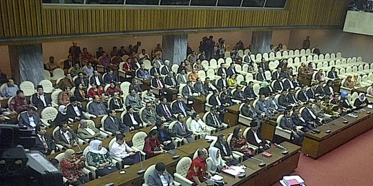 interpelasi bisa bikin dpr ribut lagi rev3