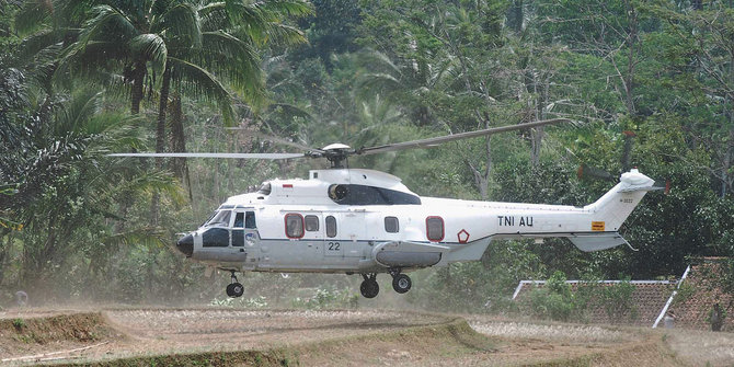 helikopter terkecil di dunia Lokasi mendarat darurat helikopter Puma TNI AU masih 