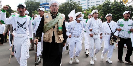 Pagi ini, FPI geruduk balai kota tolak Ahok pimpin Jakarta