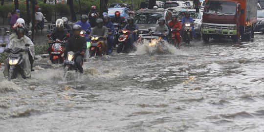 Kini warga Jakarta bisa pantau banjir lewat twitter @PetaJakarta