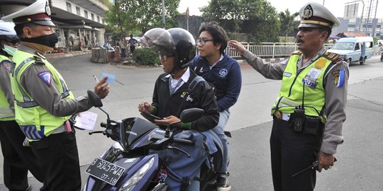 377 Kendaraan terjaring Operasi Zebra di Tanjung Priok