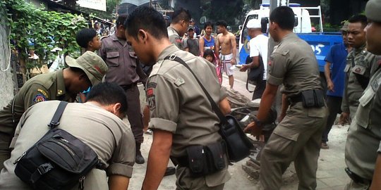 Ada penggusuran, kawasan Tebet pagi ini macet