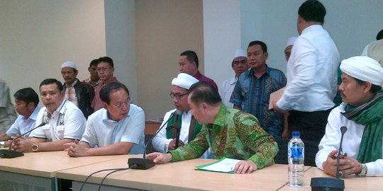 Djan Faridz sesalkan penyerangan kantor DPP PPP oleh kubu Romi