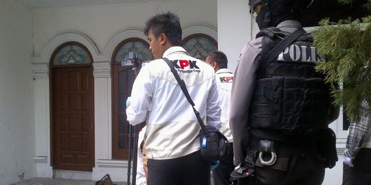 Fuad Amin jadikan rumahnya jadi penampungan pengungsi Sampit