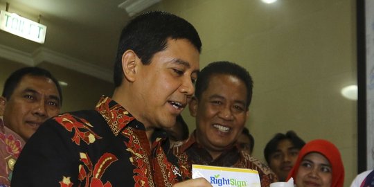 acara di ballroom mewah rev2