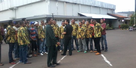 DPP Golkar dikuasai pendukung Agung, kubu Ical rapat di restoran