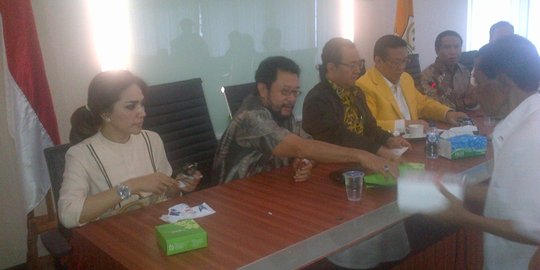 Cantiknya bendahara umum Partai Golkar kubu Agung Laksono