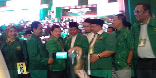 Disahkan Menkum HAM, PPP kubu Romi ogah disamakan dengan Golkar