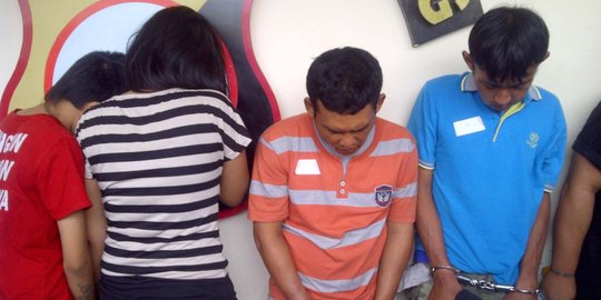 Ini pasangan lesbi di Semarang yang terlibat komplotan curanmor