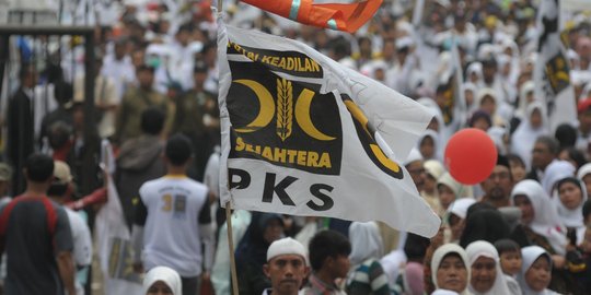 Selain Gerindra, PKS juga paling transparan versi KIP